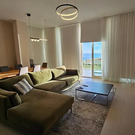 Whisky Coast & Resort *