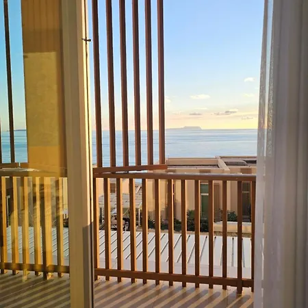 Whisky Coast & Resort *