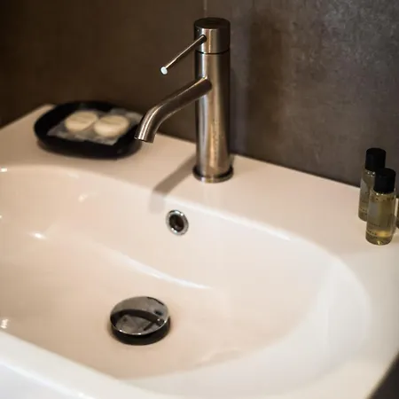 Whisky Coast & Θέρετρο Παλάσα