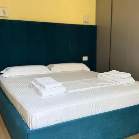 منتجع Whisky Coast &