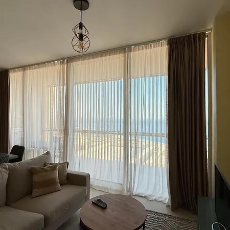 Whisky Coast & Θέρετρο