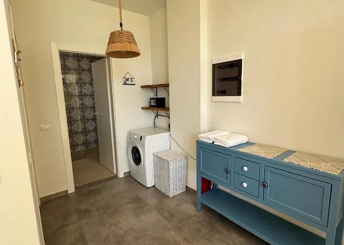 Whisky Coast & Palasë