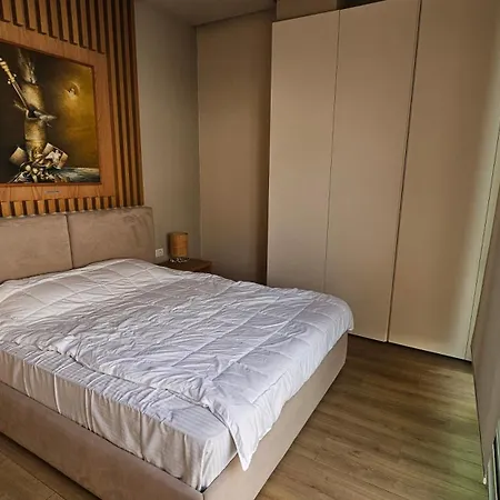 Whisky Coast & Palasë