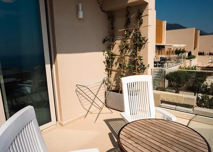 Whisky Coast & Station touristique Palasë